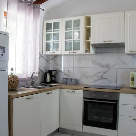 Authentic Dalmatian Treasure Homes - House Wood Orebic